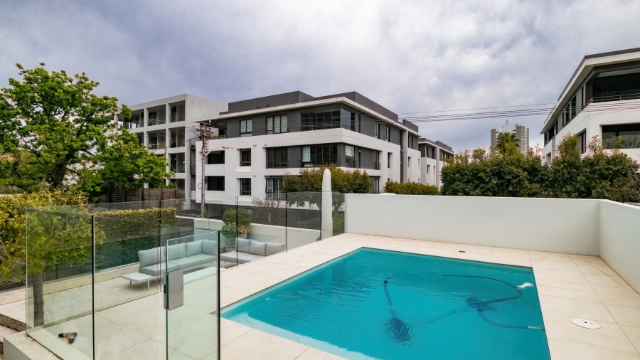 4 Bedroom Property for Sale in Fresnaye Western Cape